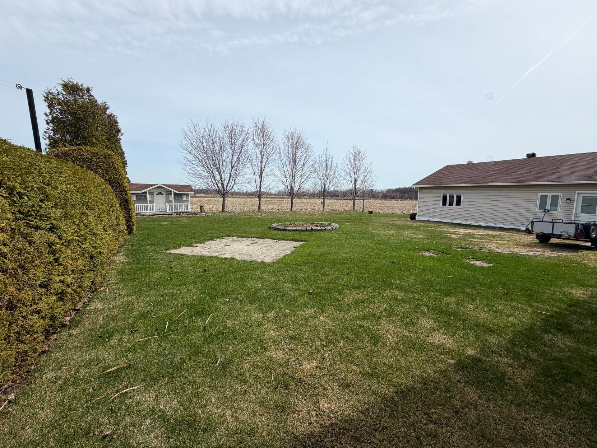









189


Rue Principale

,
La Visitation-de-l'Île-Dupas,




QC
J0K2P0

