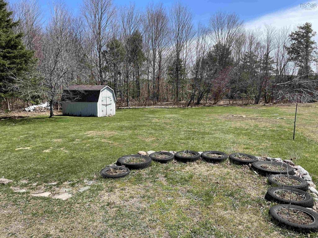 












343 Salmon River Road

,
Valley,




NS
B6L 4E6

