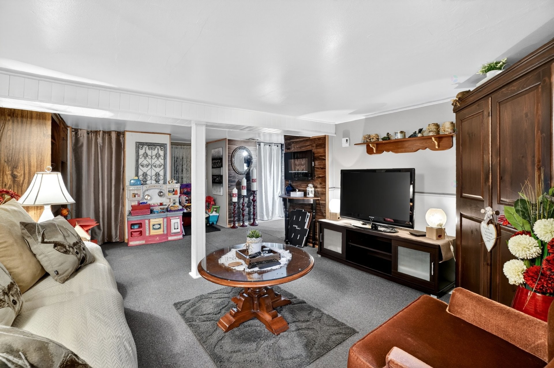 









96


Rue Crescent

,
Deux-Montagnes,




QC
J7R4C4

