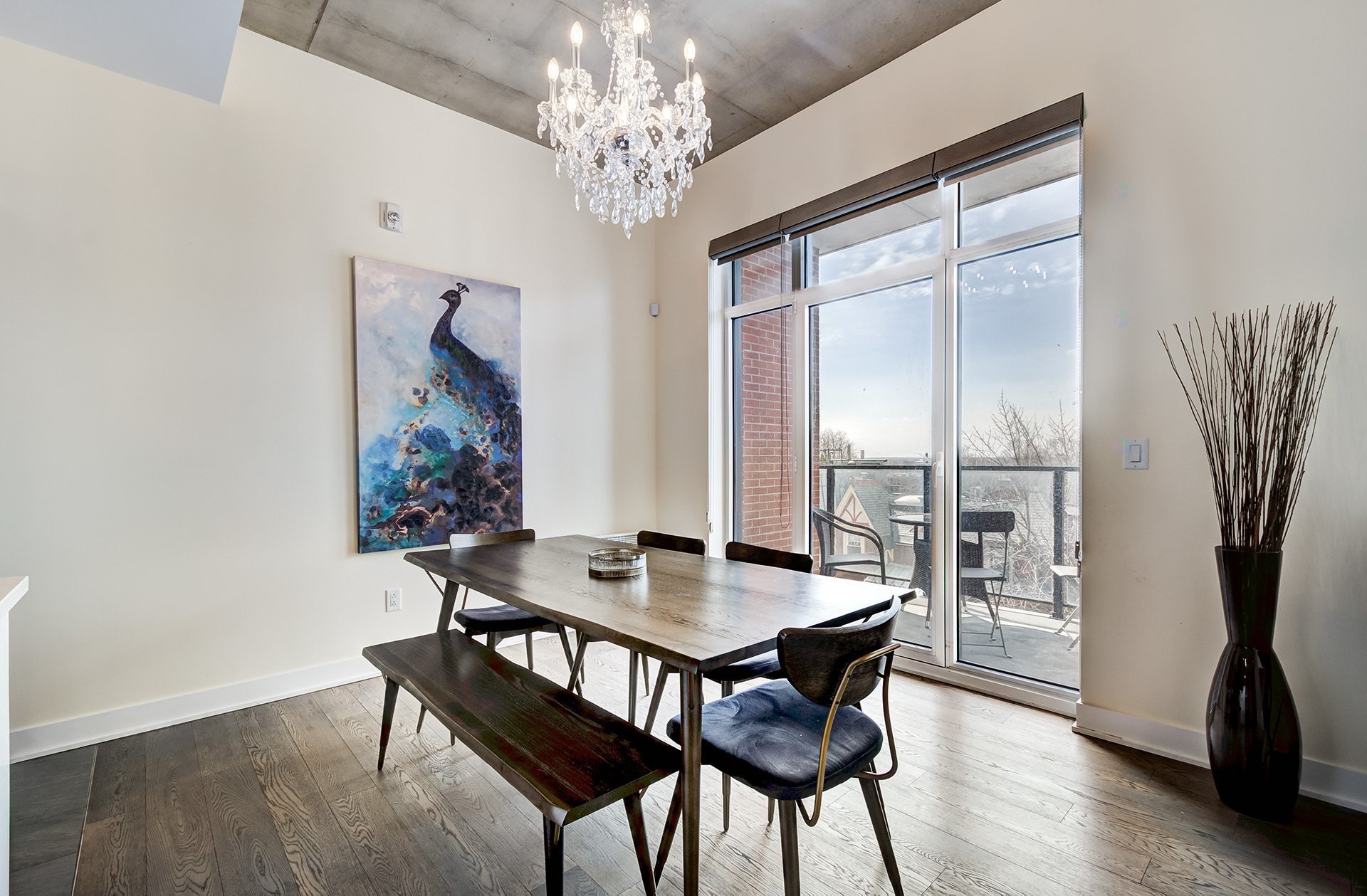 









175


Av. Metcalfe

, 410,
Westmount,




QC
H3Z2H5

