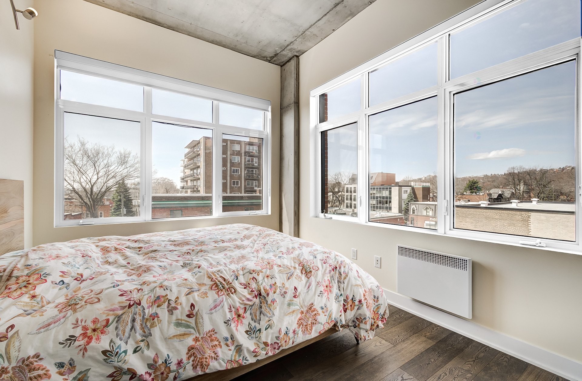 









175


Av. Metcalfe

, 410,
Westmount,




QC
H3Z2H5

