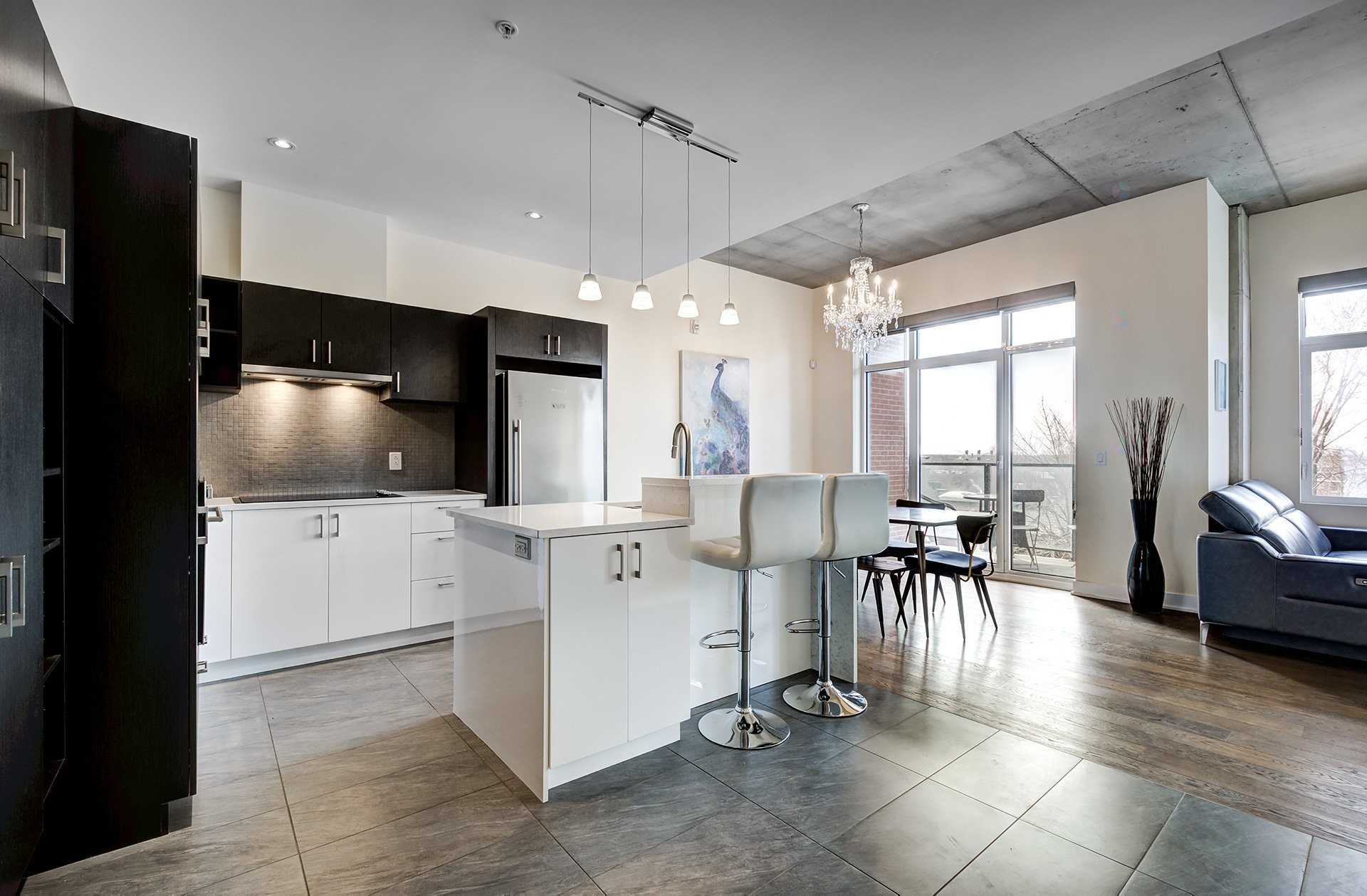 









175


Av. Metcalfe

, 410,
Westmount,




QC
H3Z2H5

