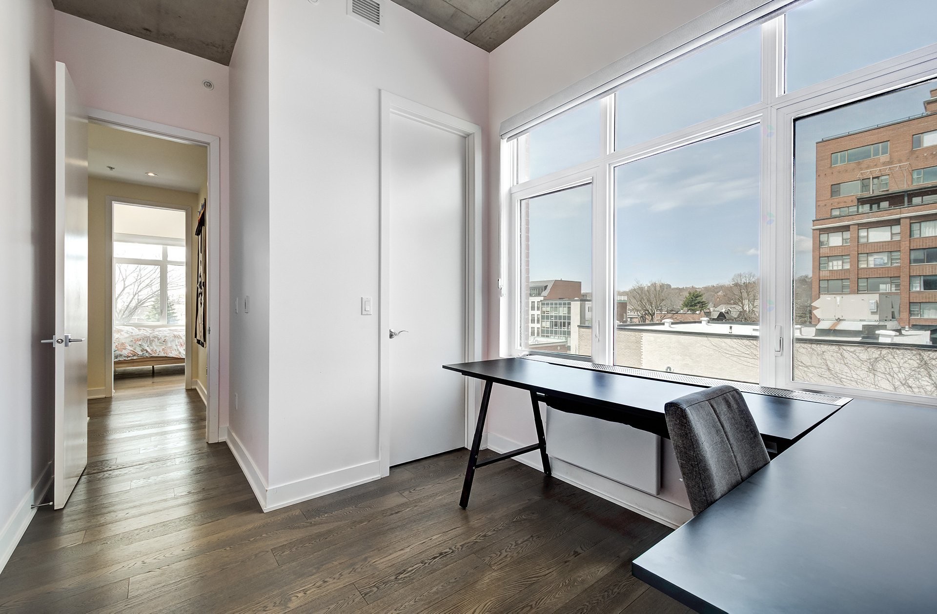 









175


Av. Metcalfe

, 410,
Westmount,




QC
H3Z2H5

