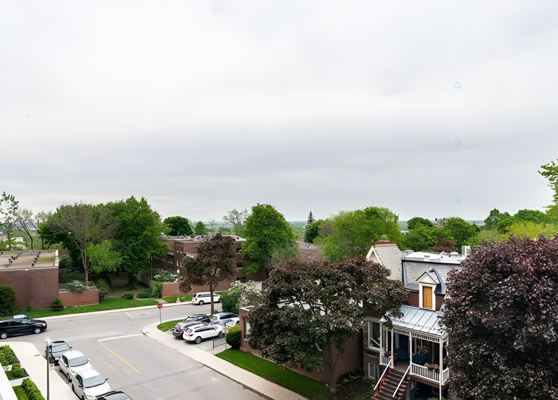 









175


Av. Metcalfe

, 410,
Westmount,




QC
H3Z2H5

