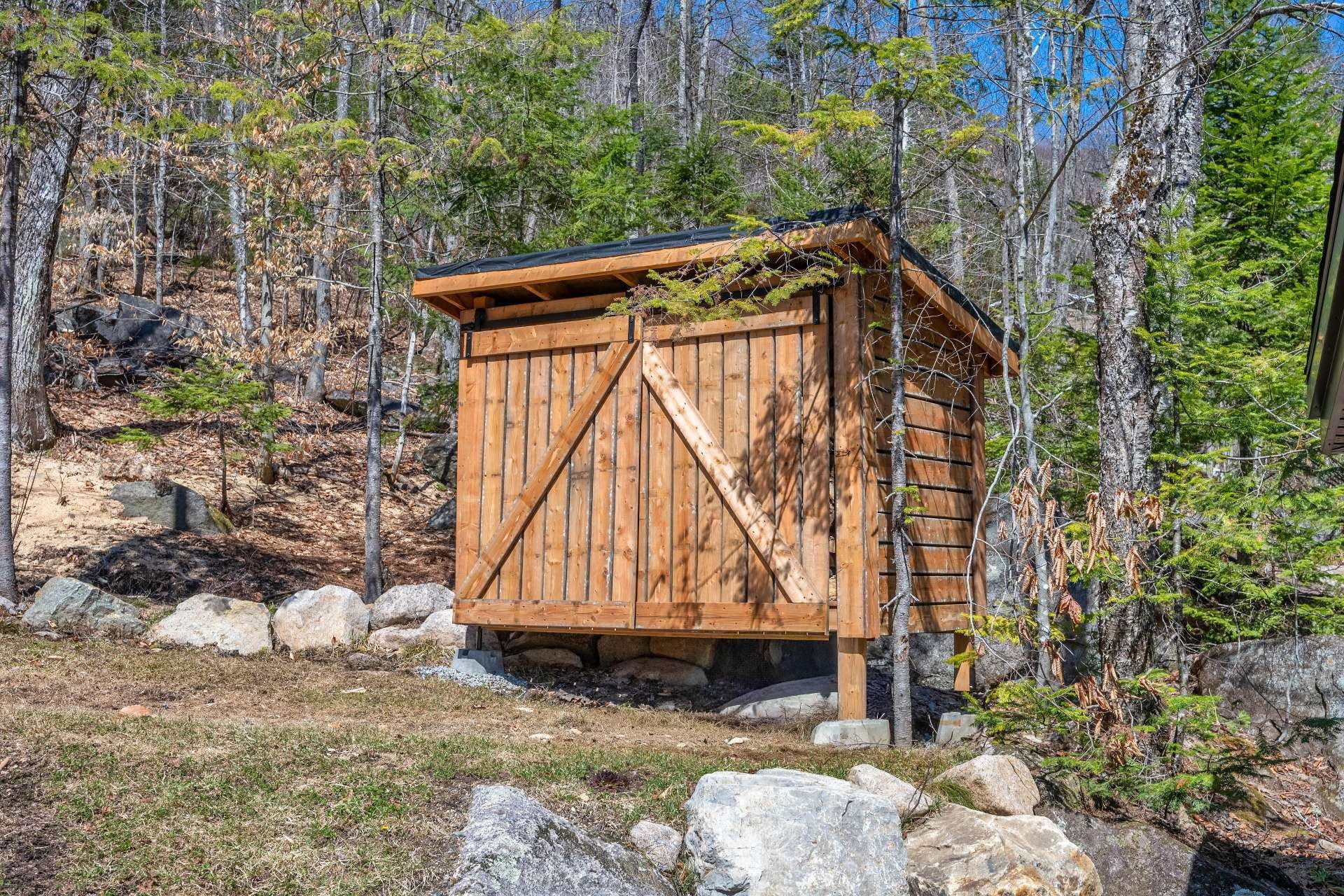 









3732


Ch. du Mont-Sauvage

,
Sainte-Adèle,




QC
J8B2E3


