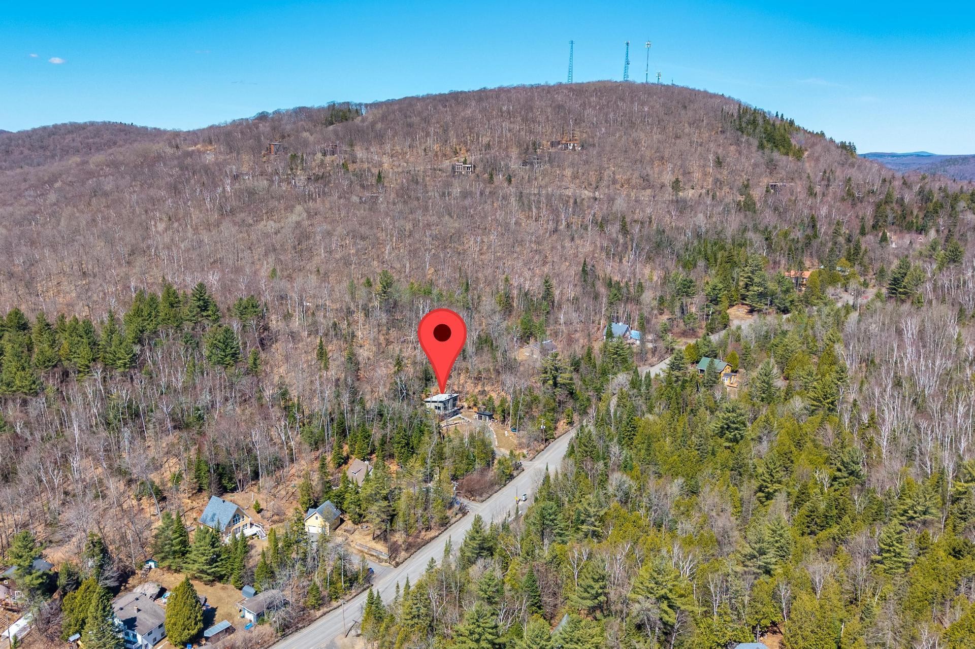 









3732


Ch. du Mont-Sauvage

,
Sainte-Adèle,




QC
J8B2E3

