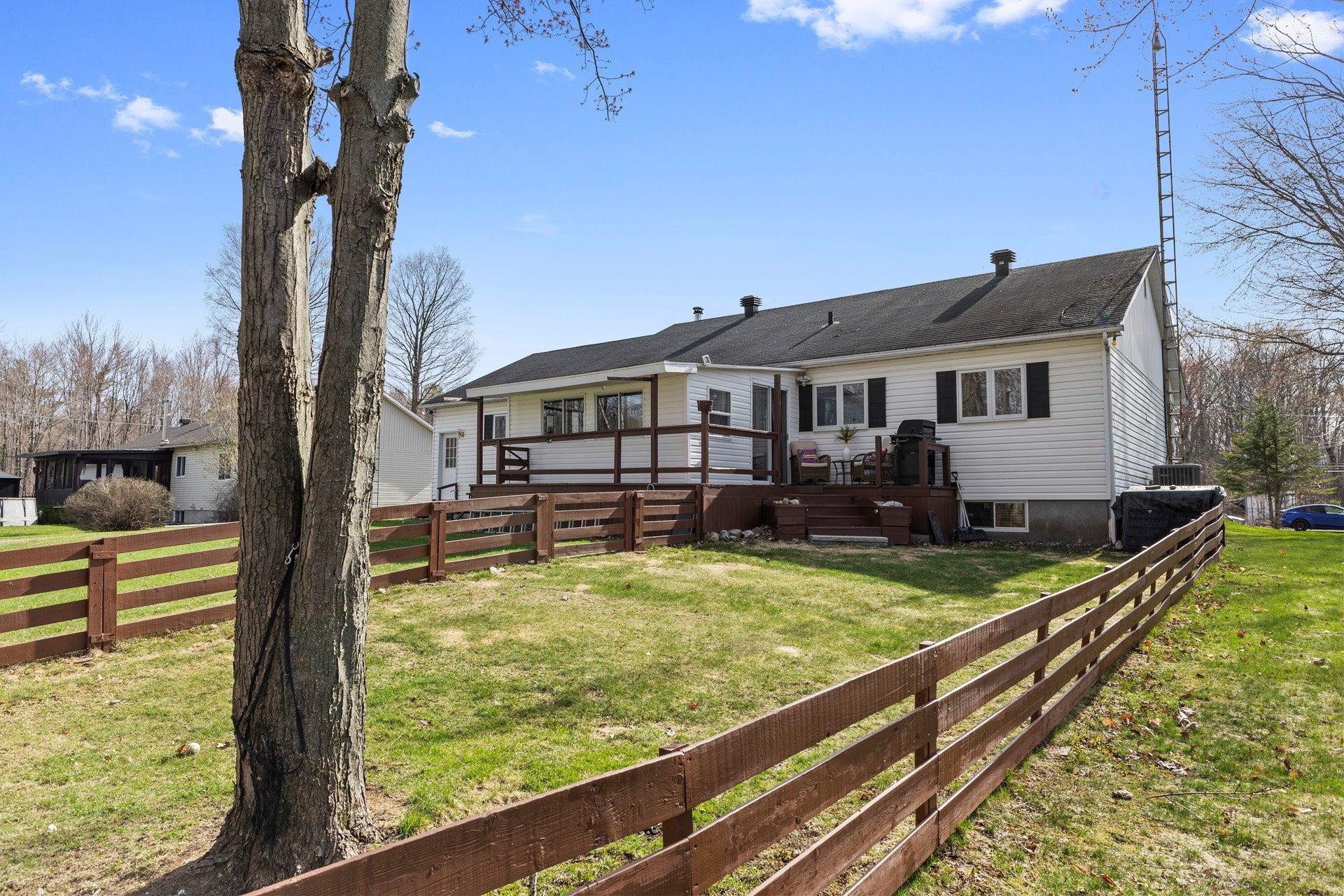 









7


Rue Baillargeon

,
Grenville-sur-la-Rouge,




QC
J0V1B0

