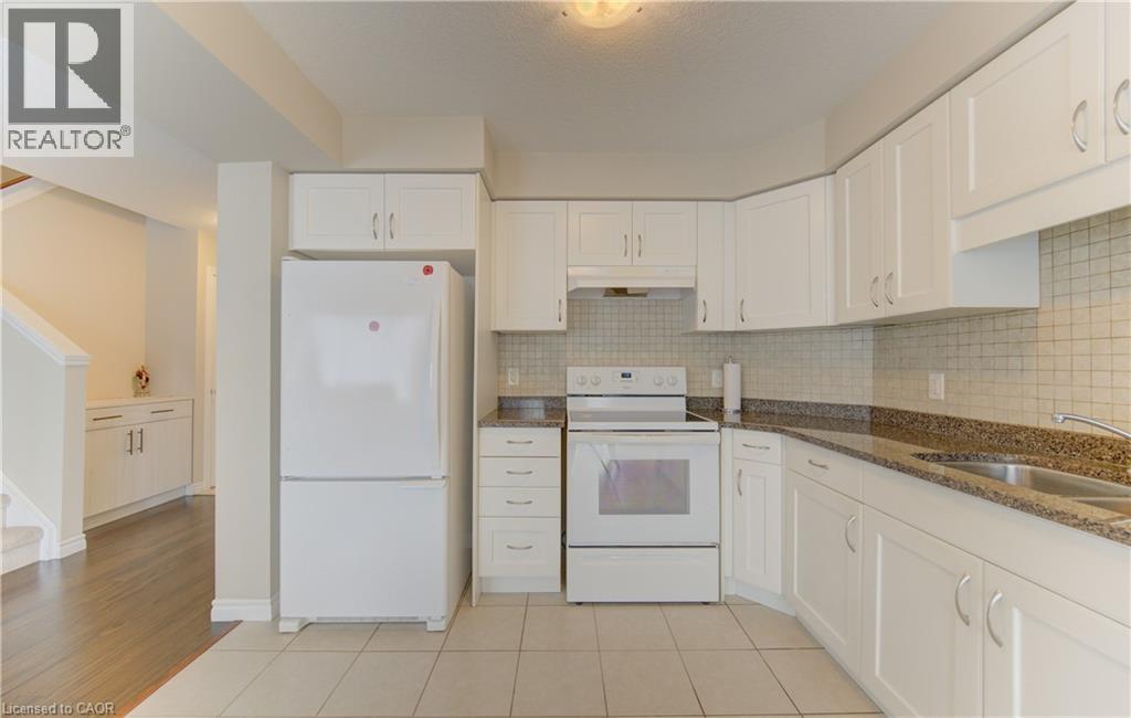 












430 AVENS Street

,
Waterloo,




Ontario
N2V0B5

