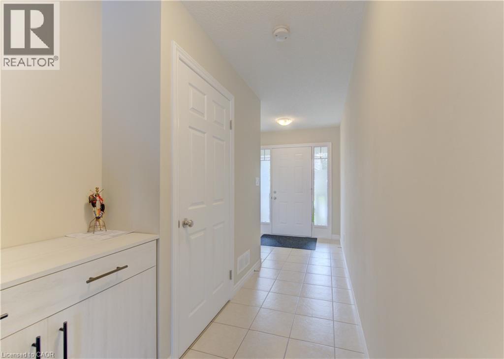 












430 AVENS Street

,
Waterloo,




Ontario
N2V0B5

