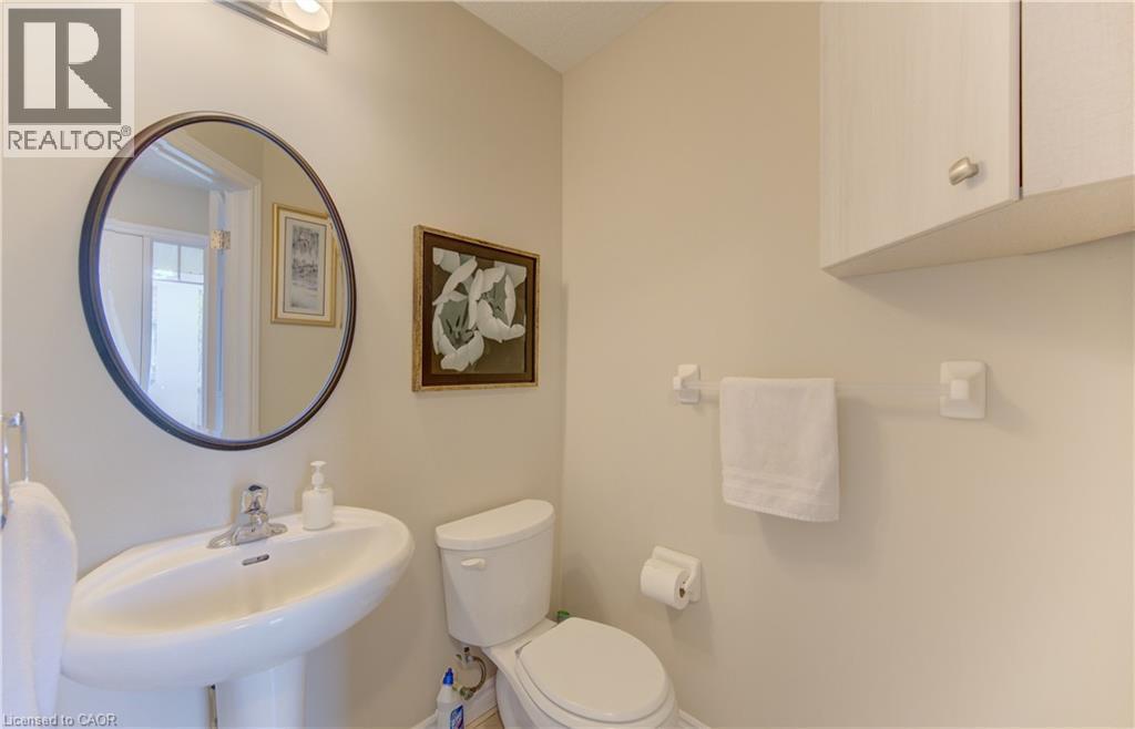 












430 AVENS Street

,
Waterloo,




Ontario
N2V0B5

