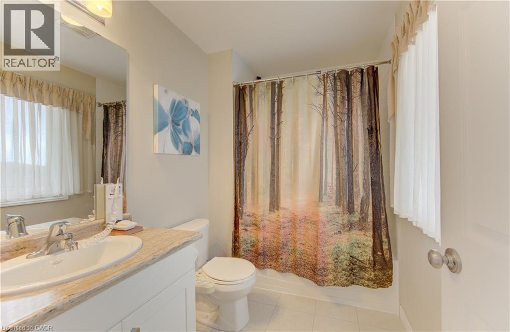 












430 AVENS Street

,
Waterloo,




Ontario
N2V0B5

