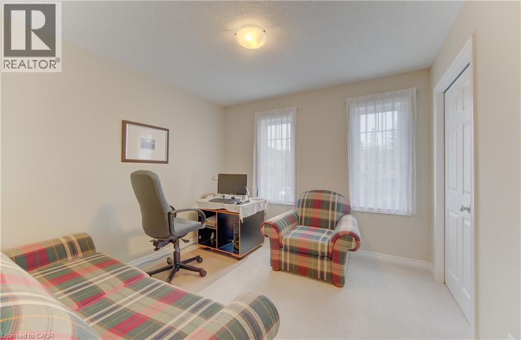 












430 AVENS Street

,
Waterloo,




Ontario
N2V0B5

