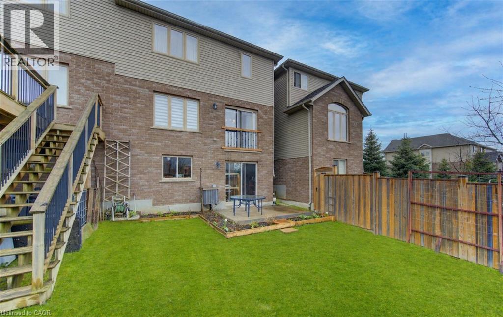 












430 AVENS Street

,
Waterloo,




Ontario
N2V0B5

