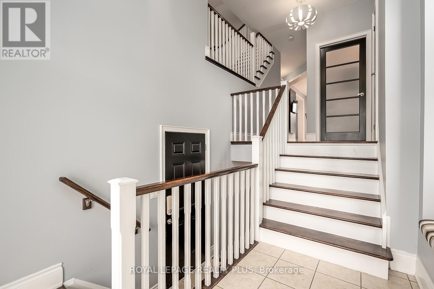












329 TONELLI LANE

,
Milton,




Ontario
L9T0N8

