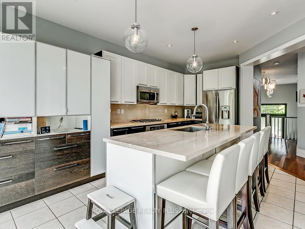 












329 TONELLI LANE

,
Milton,




Ontario
L9T0N8

