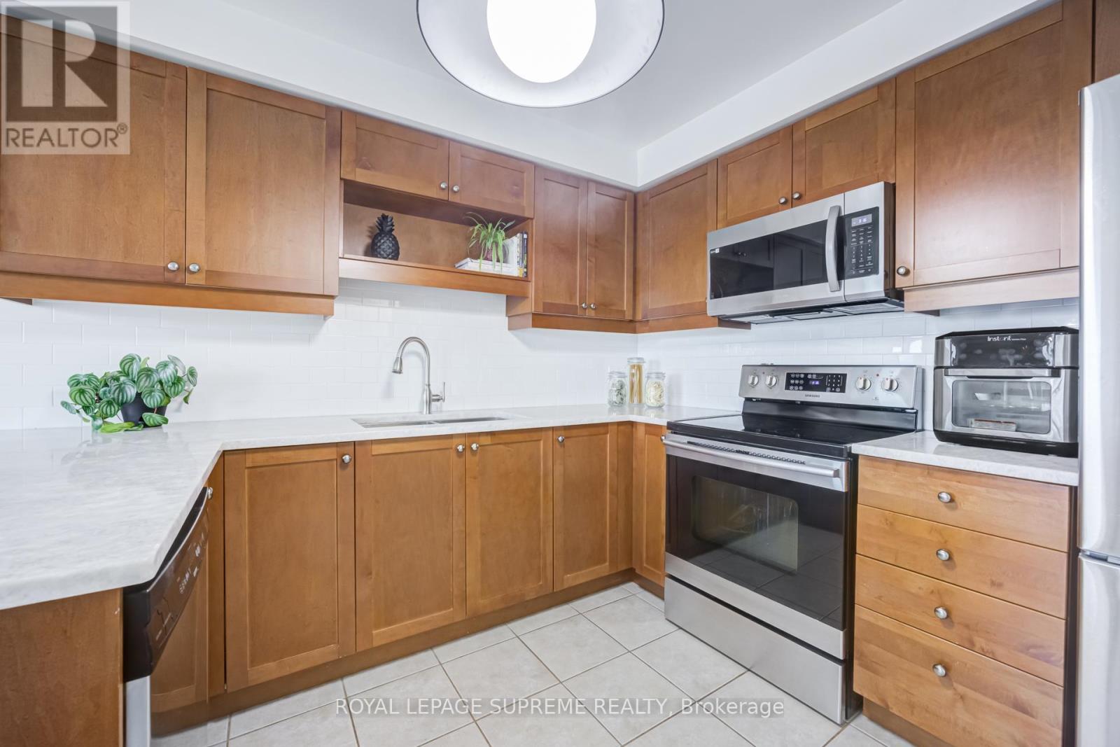 












79 - 1161 ORMOND DRIVE

,
Oshawa,




Ontario
L1K0K5

