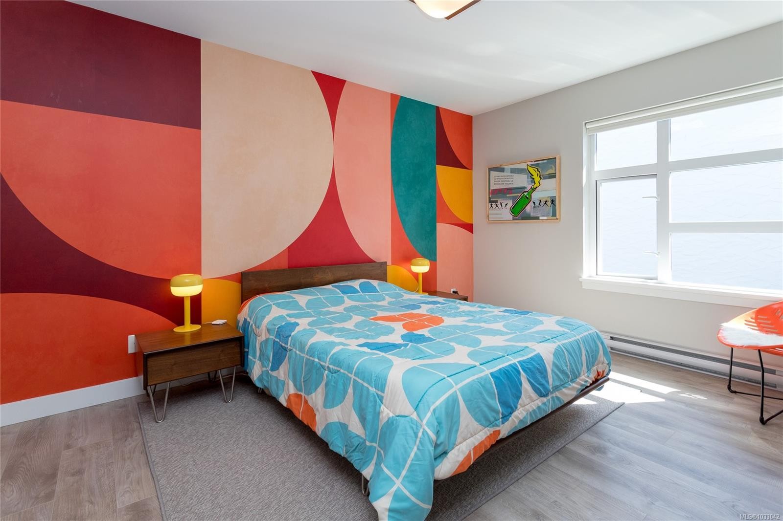 









1137


Meares

St, #5,
Victoria,




BC
V8V 3J9

