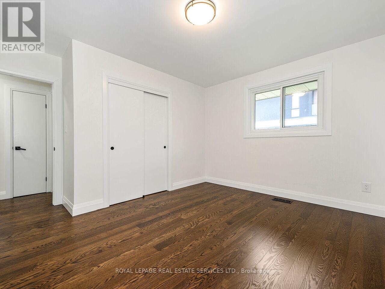 












873 SIXTH STREET

,
Mississauga,




Ontario
L5E1N5

