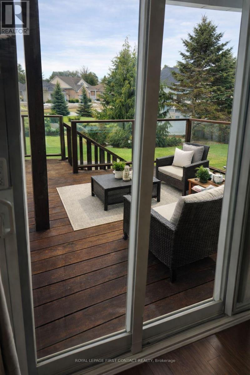 












1 MASTERS LANE

,
Wasaga Beach,




Ontario
L9Z1S9

