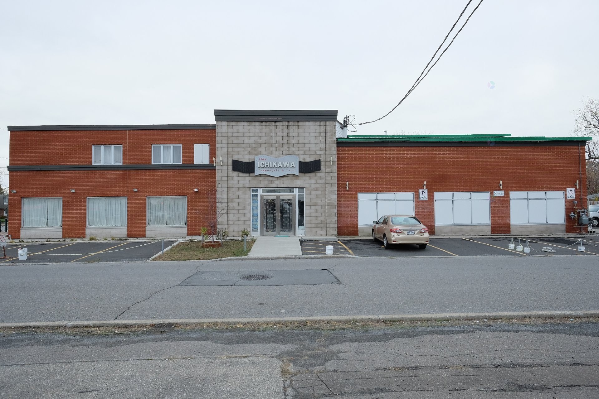 









5558

 - 5564


Grande Allée

,
Longueuil (Saint-Hubert),




QC
J3Y1A8

