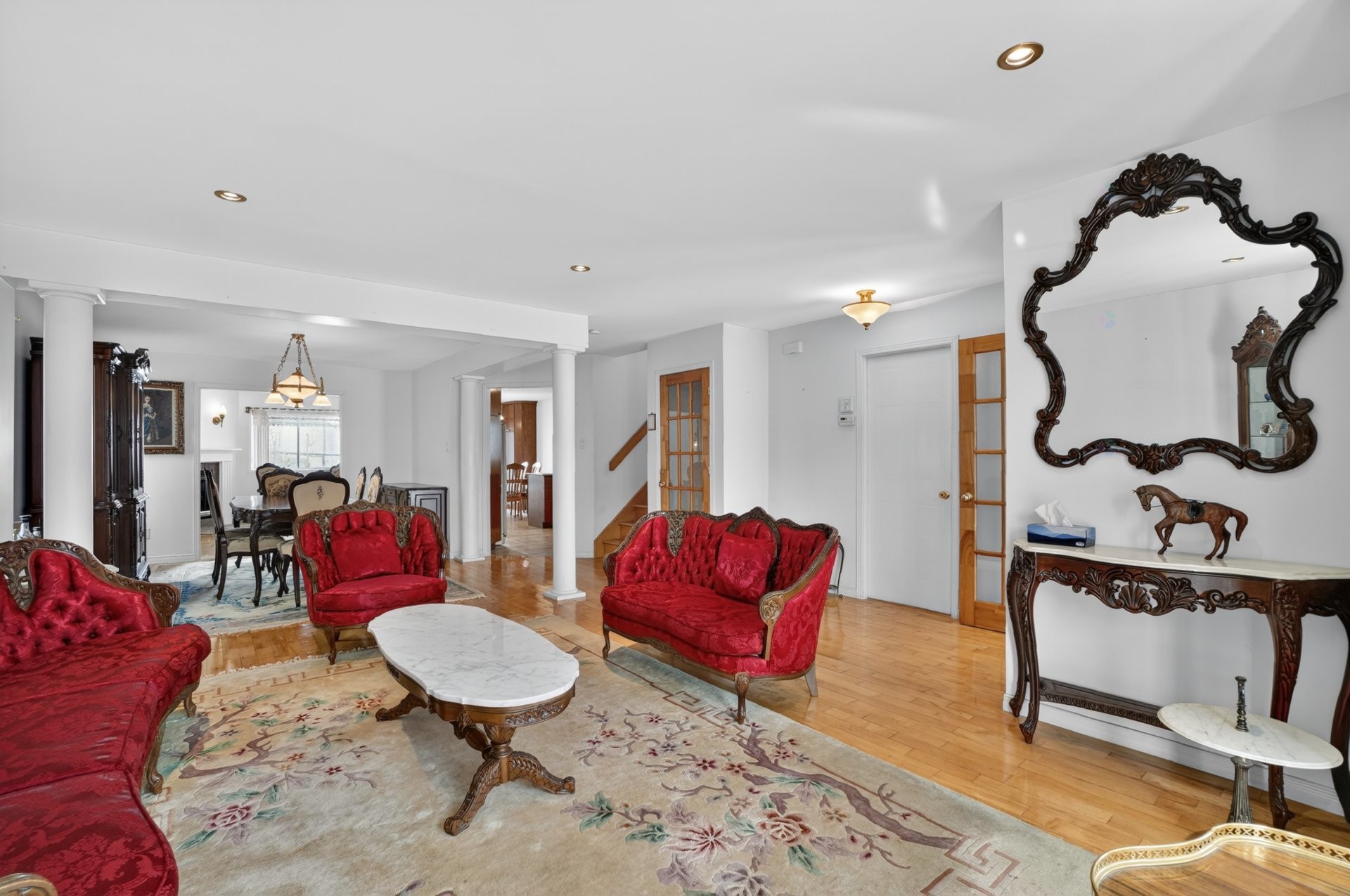 









549


Rue Bisaillon

,
Laval (Sainte-Dorothée),




QC
H7Z3X4

