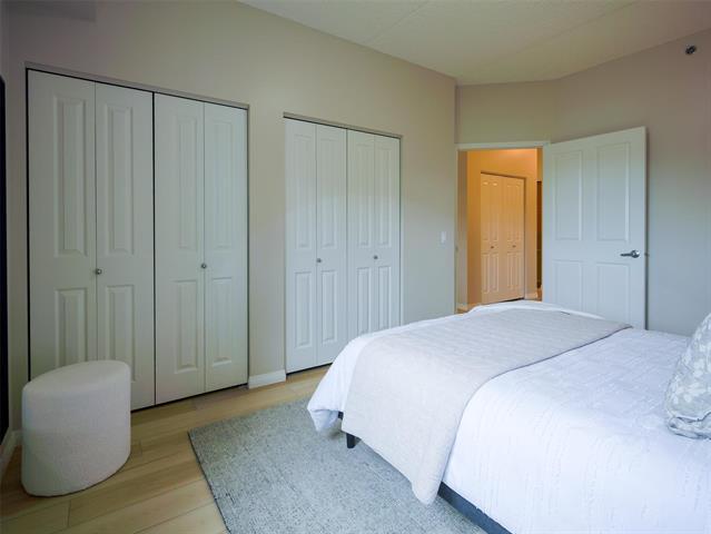 









495


Lindenwood

DR, 109,
Winnipeg,




MB
R3P 2R7

