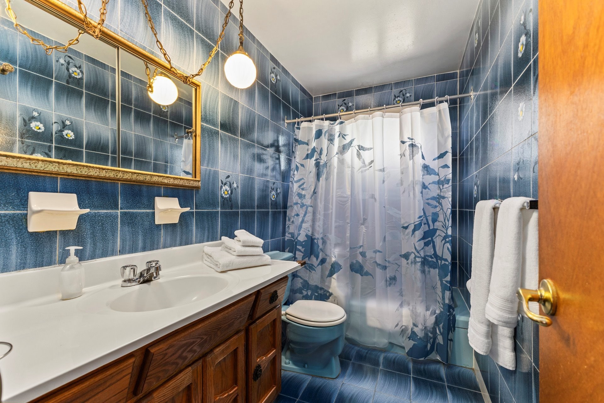 









4076


Rue Kuchiran

,
Montréal (Pierrefonds-Roxboro),




QC
H9H4A9

