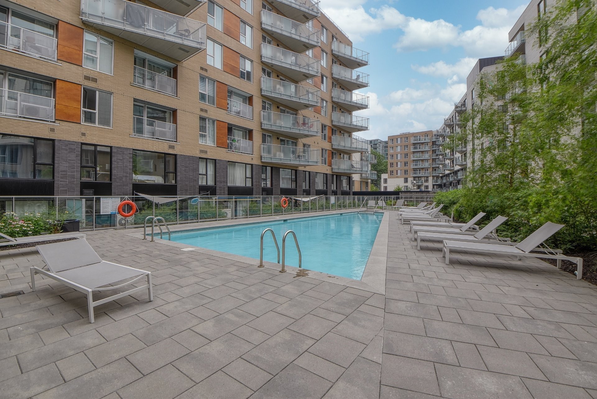 









350


Rue Eleanor

, 315,
Montréal (Le Sud-Ouest),




QC
H3C0T5

