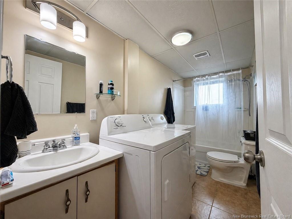 









253


Jacques

,
Beresford,




NB
E8K 1J9

