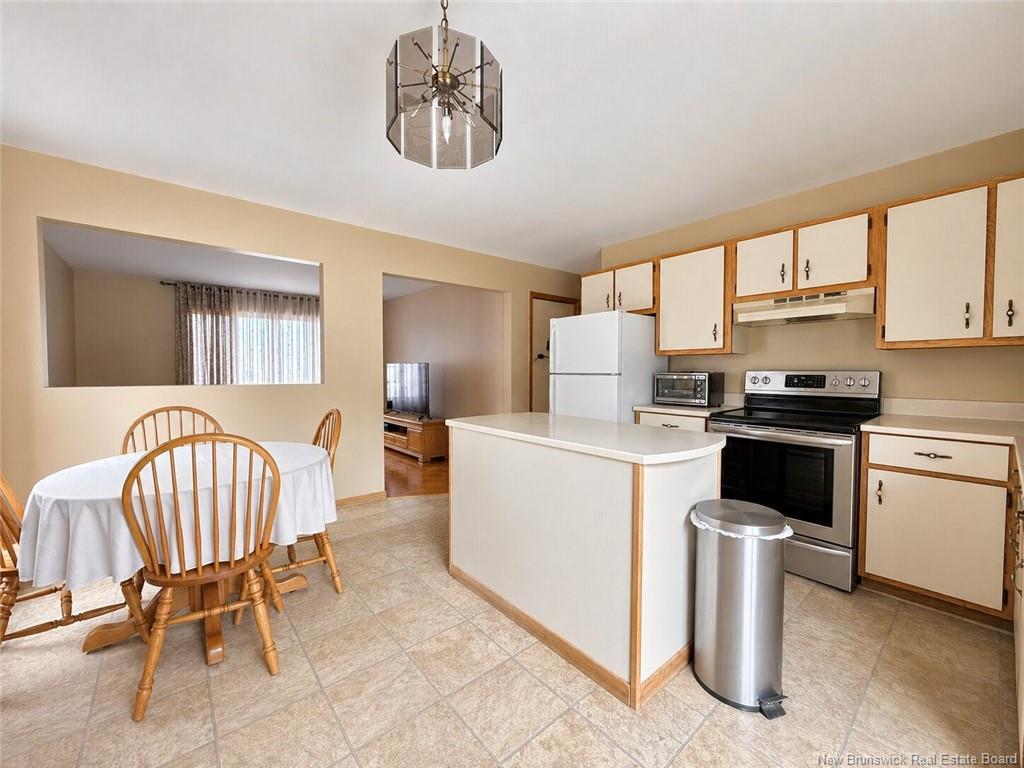 









253


Jacques

,
Beresford,




NB
E8K 1J9


