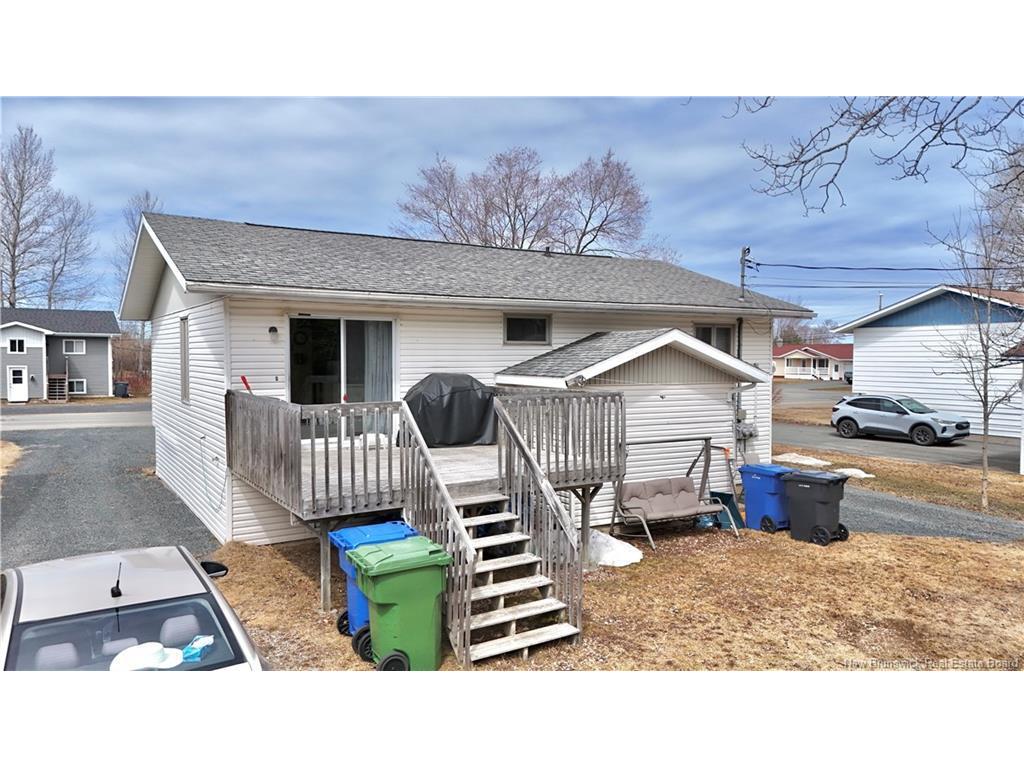 









253


Jacques

,
Beresford,




NB
E8K 1J9

