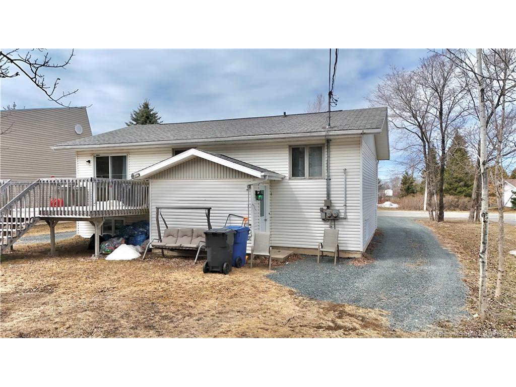 









253


Jacques

,
Beresford,




NB
E8K 1J9

