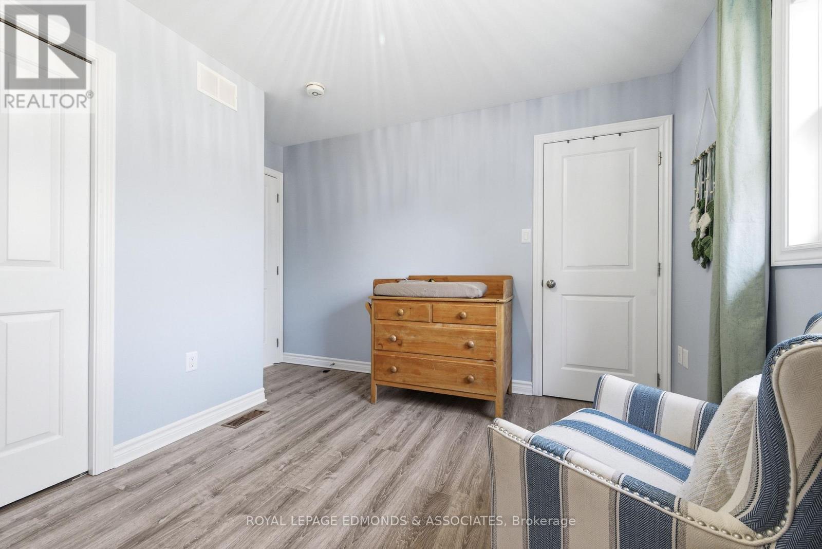 












45 DUSTIN DRIVE

,
Petawawa,




Ontario
K8H0G3

