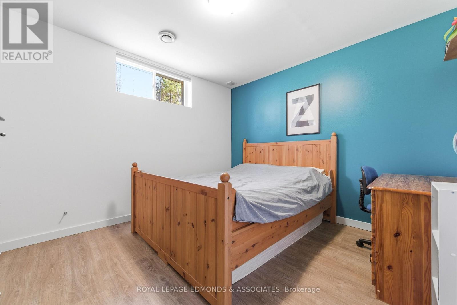 












45 DUSTIN DRIVE

,
Petawawa,




Ontario
K8H0G3

