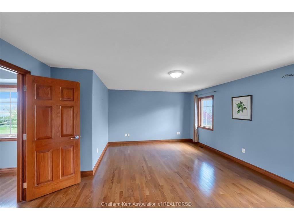









7100


Talbot

Trail,
Blenheim,




ON
N0P 1A0

