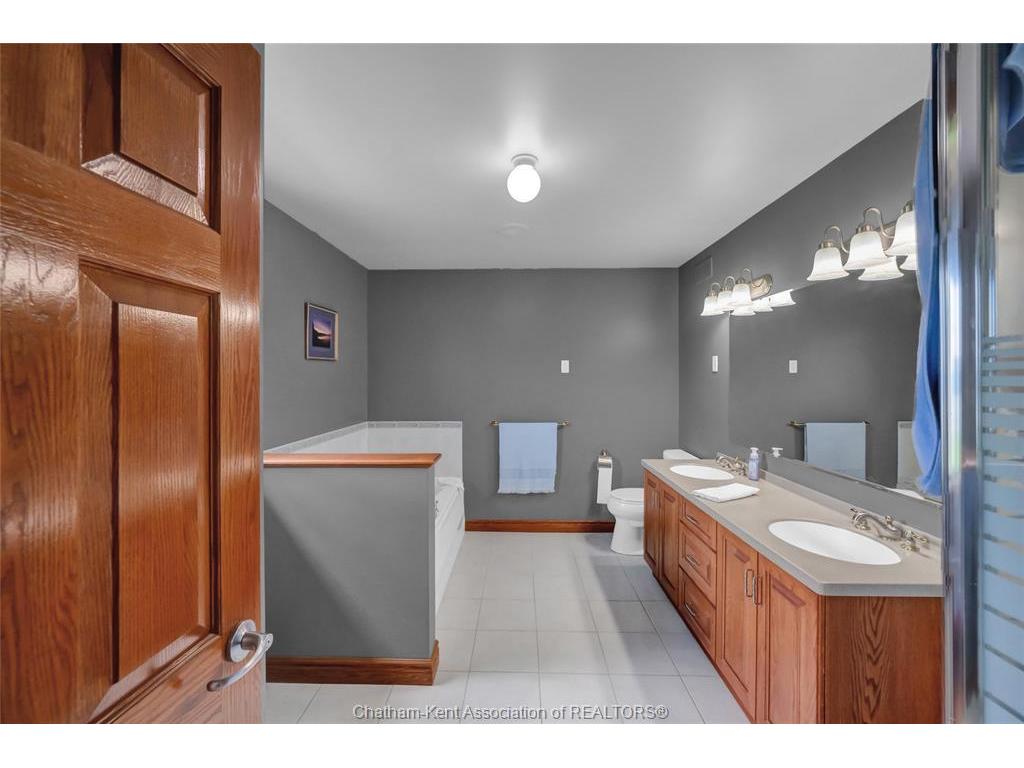 









7100


Talbot

Trail,
Blenheim,




ON
N0P 1A0

