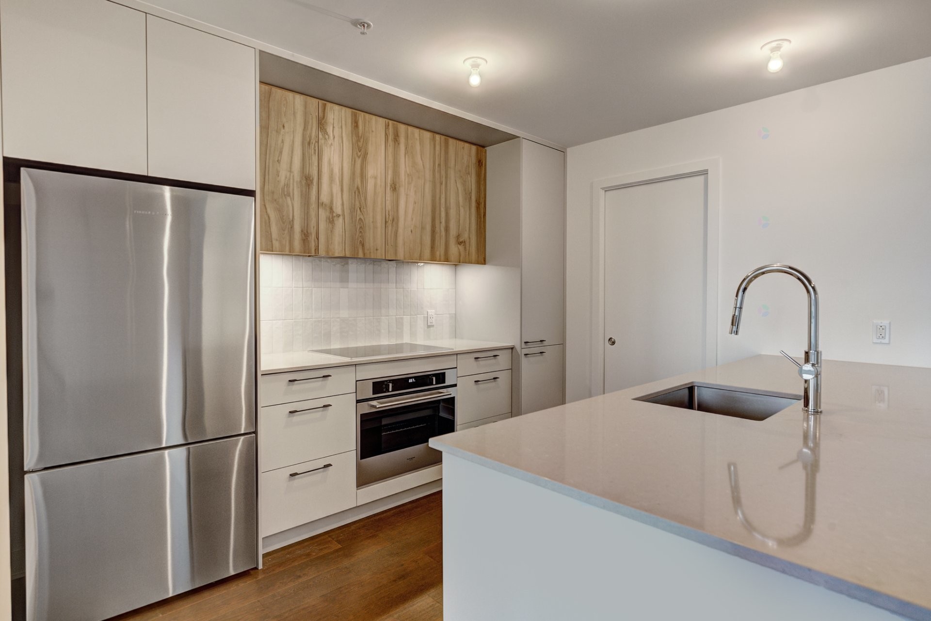 









7227


Boul. Newman

, 219,
Montréal (LaSalle),




QC
H8N0H7

