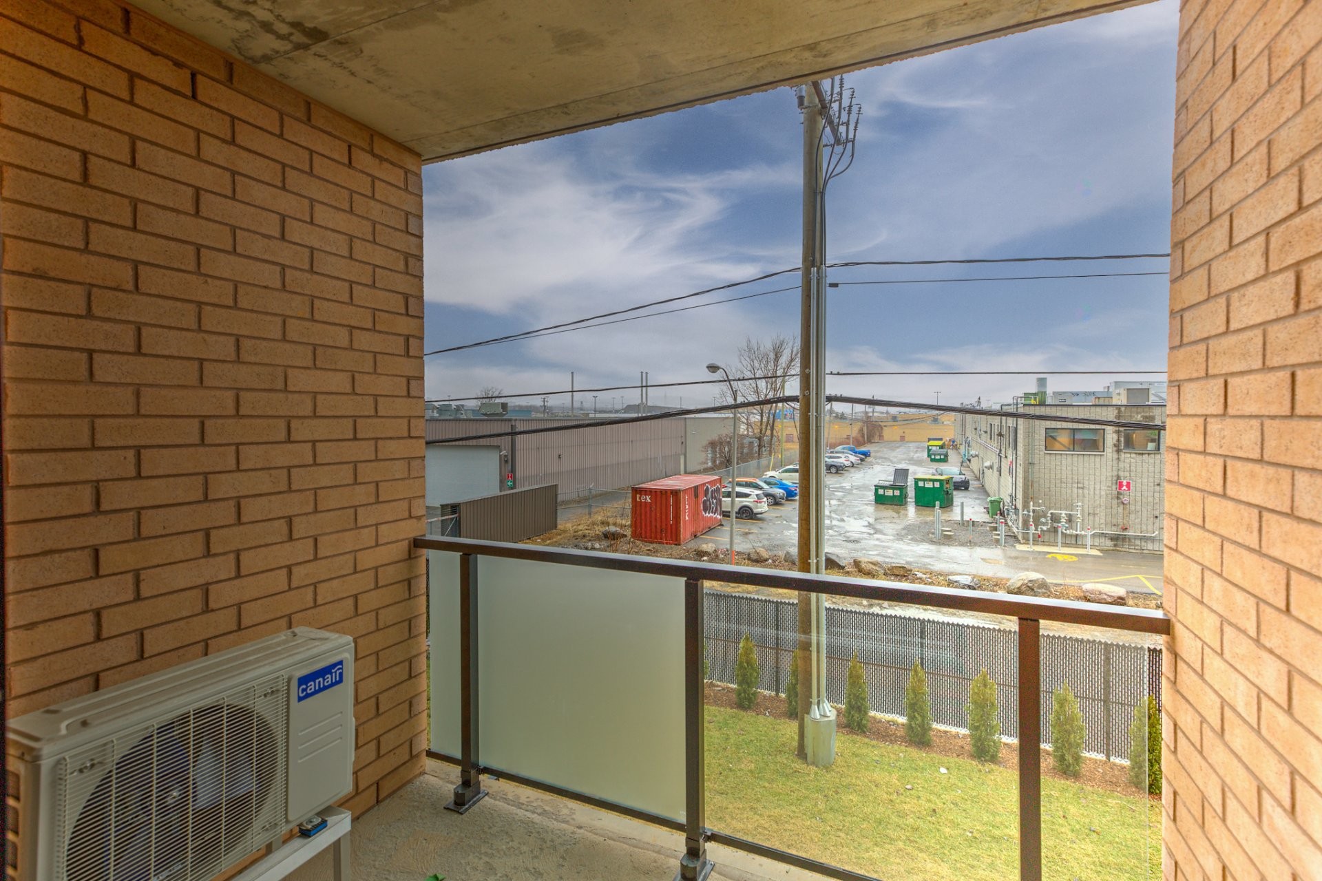 









7227


Boul. Newman

, 219,
Montréal (LaSalle),




QC
H8N0H7

