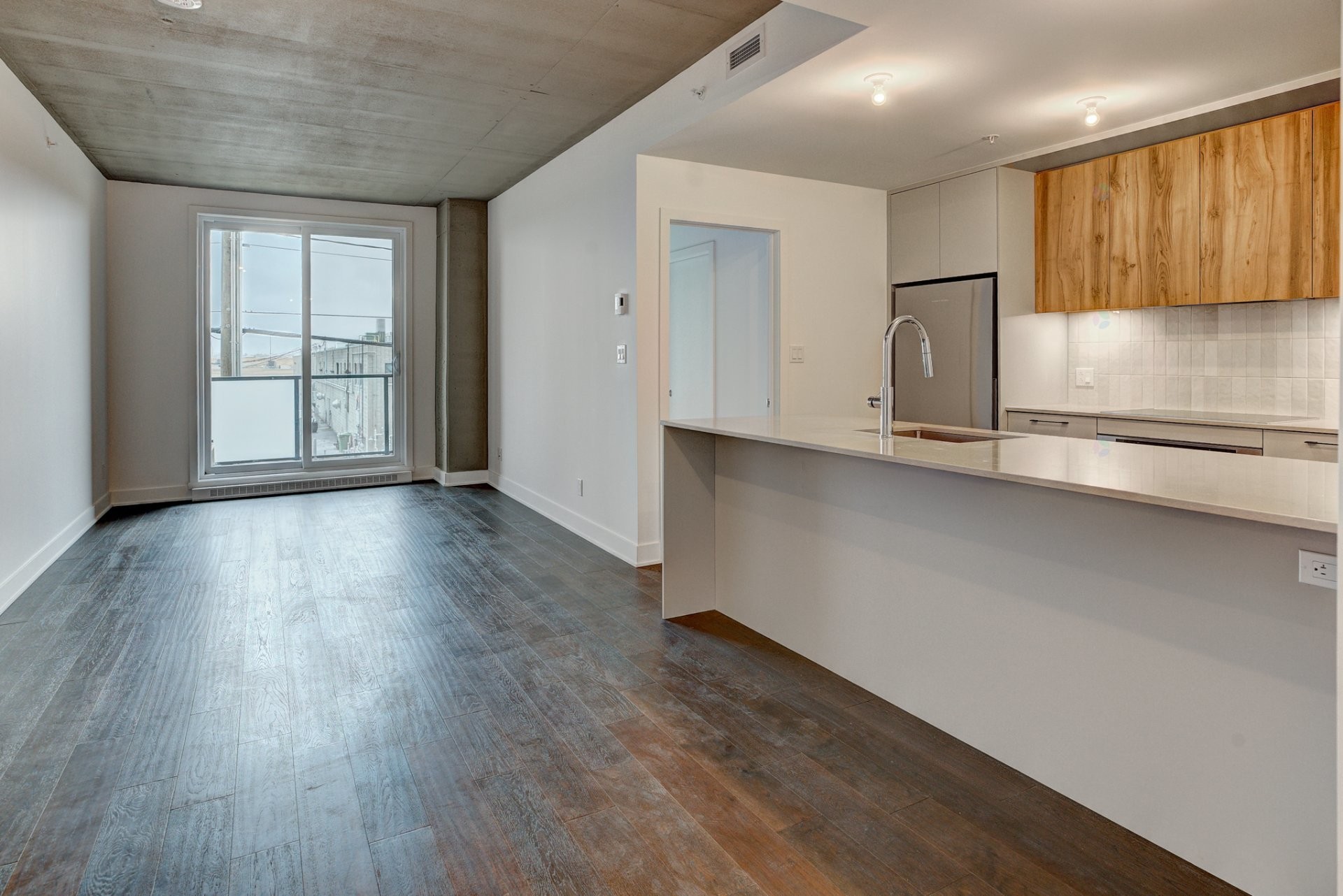 









7227


Boul. Newman

, 219,
Montréal (LaSalle),




QC
H8N0H7

