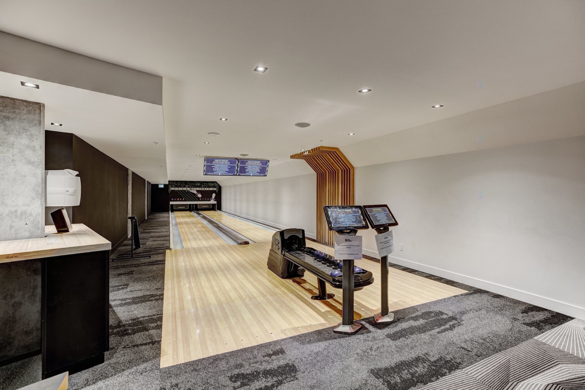 









7227


Boul. Newman

, 219,
Montréal (LaSalle),




QC
H8N0H7

