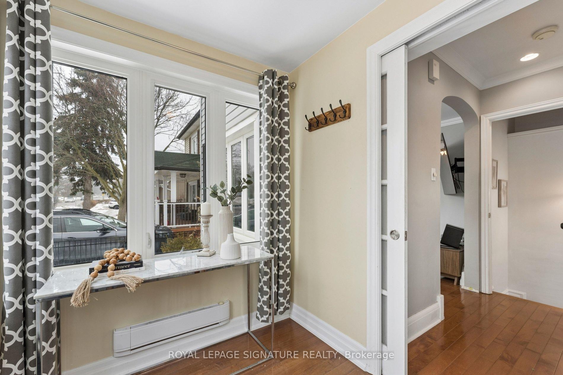 









71


English

Street,
Brampton,




ON
L6X 1L5


