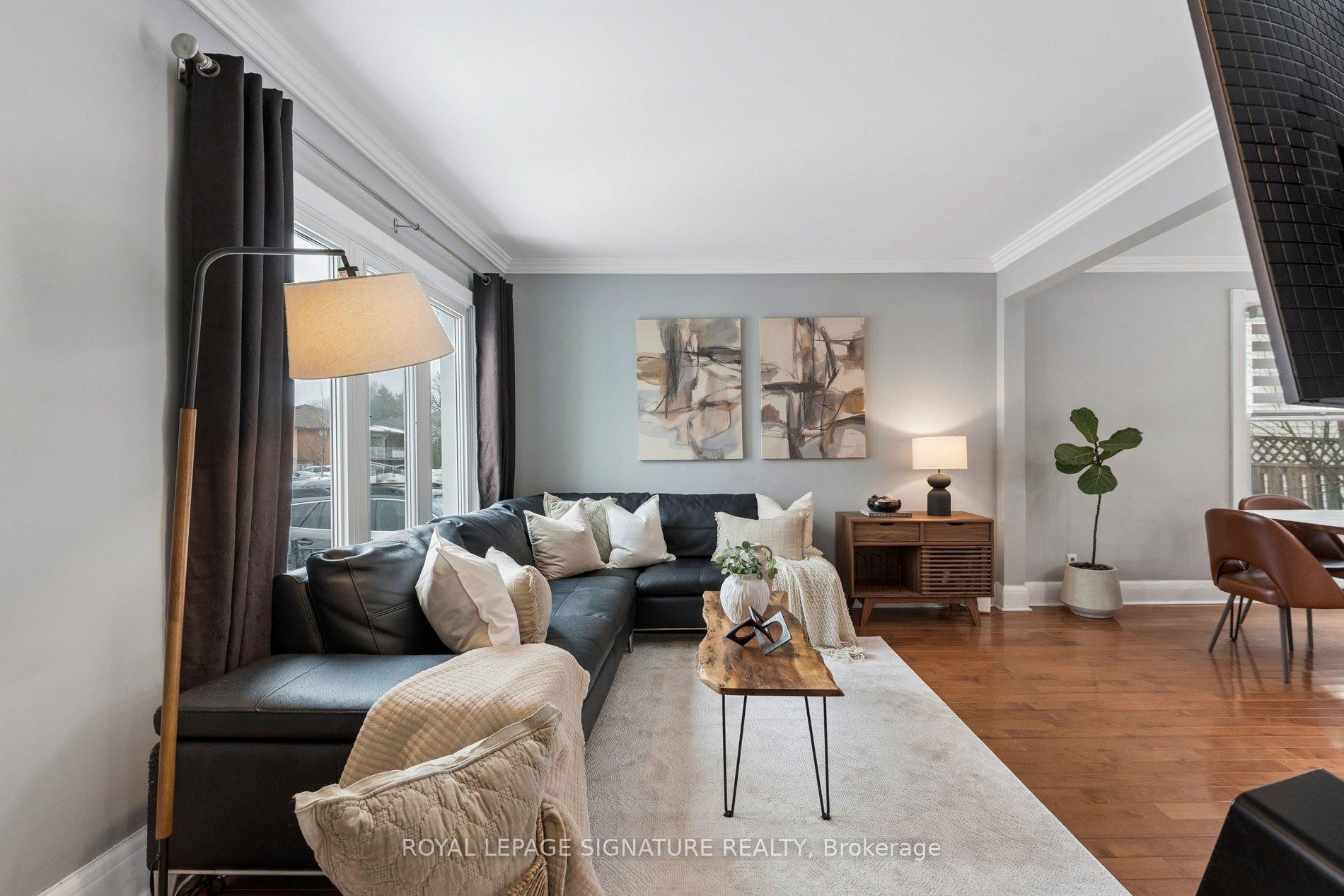 









71


English

Street,
Brampton,




ON
L6X 1L5

