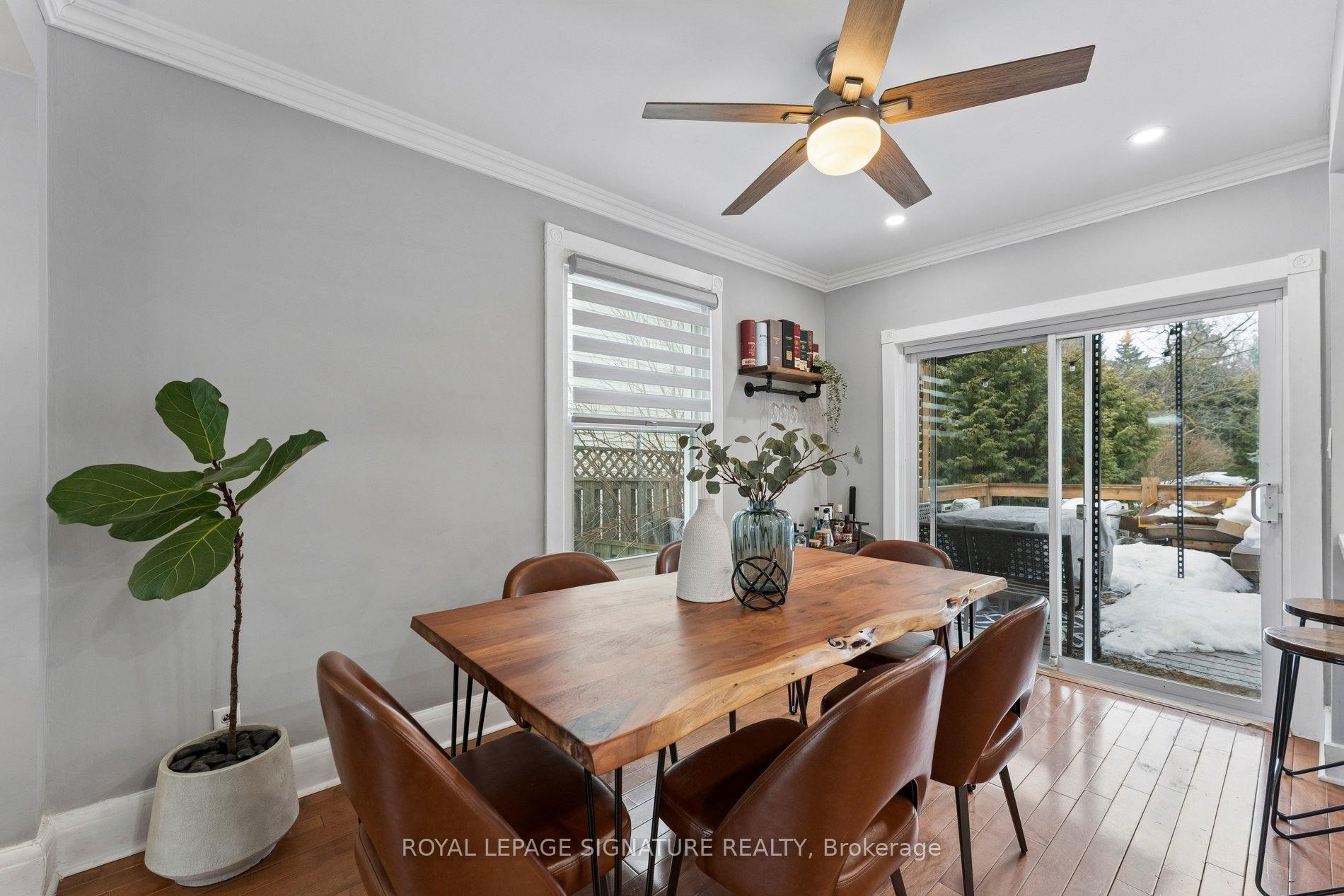 









71


English

Street,
Brampton,




ON
L6X 1L5

