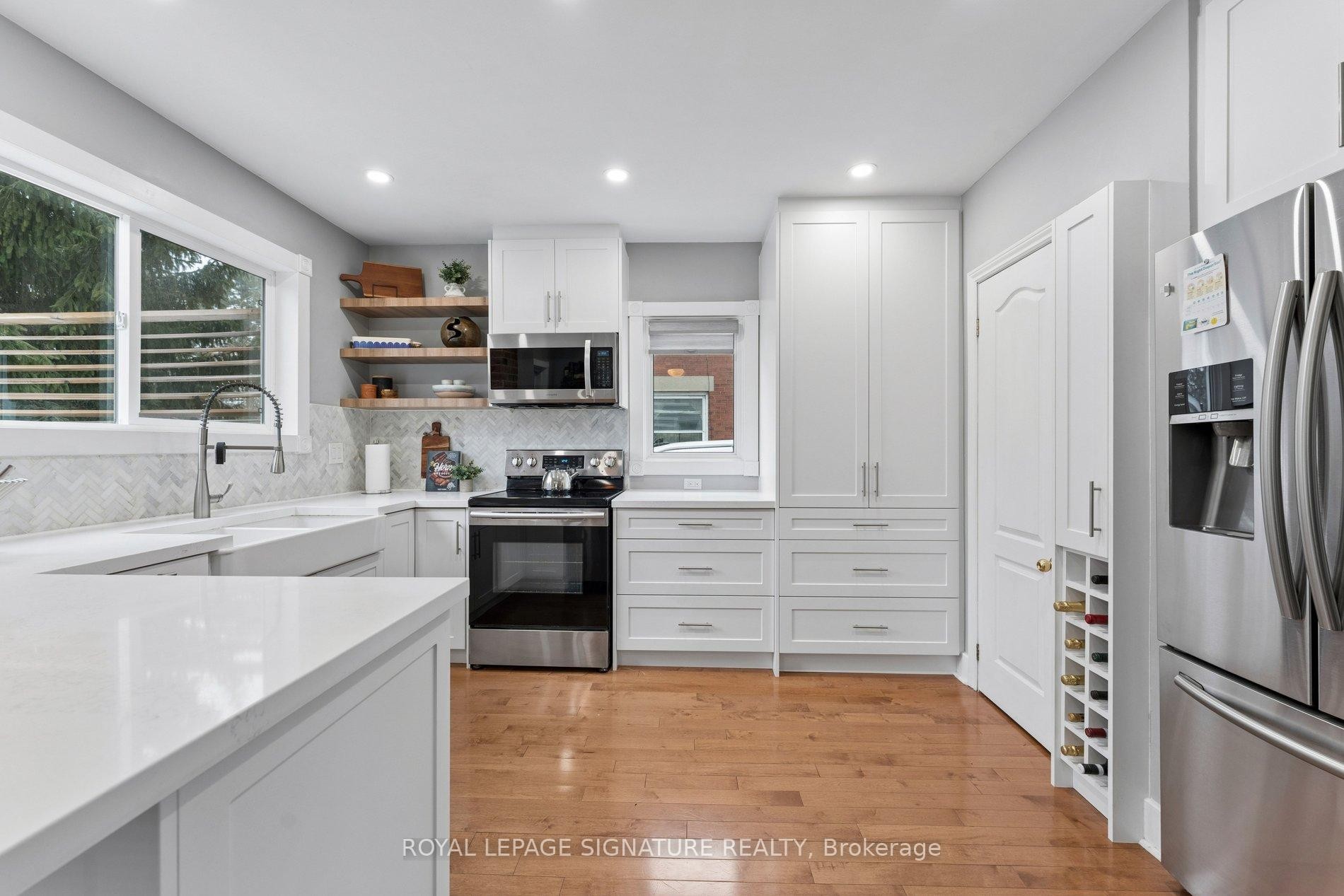 









71


English

Street,
Brampton,




ON
L6X 1L5

