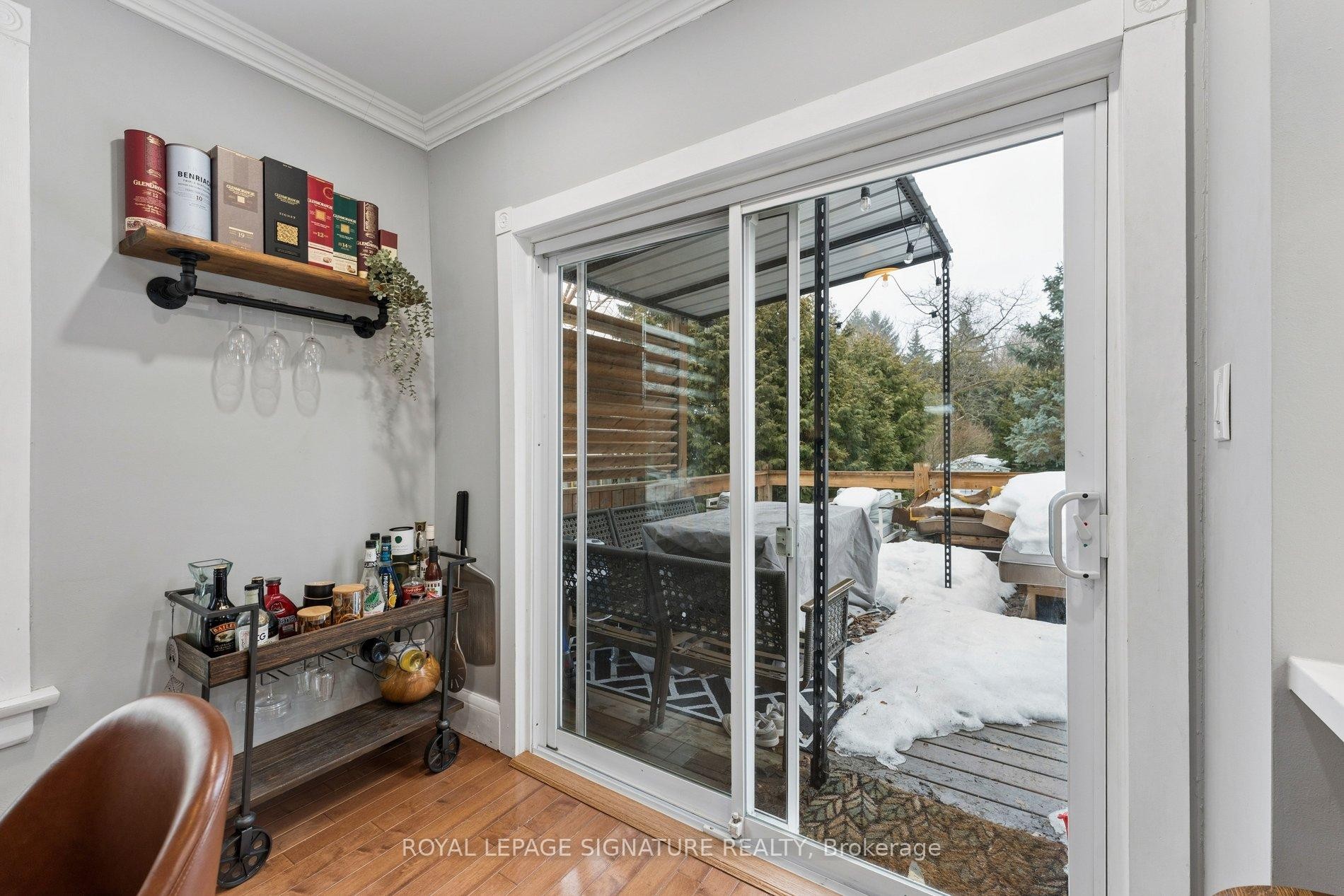 









71


English

Street,
Brampton,




ON
L6X 1L5

