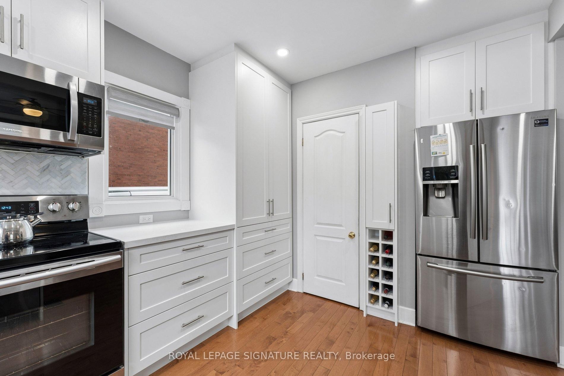









71


English

Street,
Brampton,




ON
L6X 1L5

