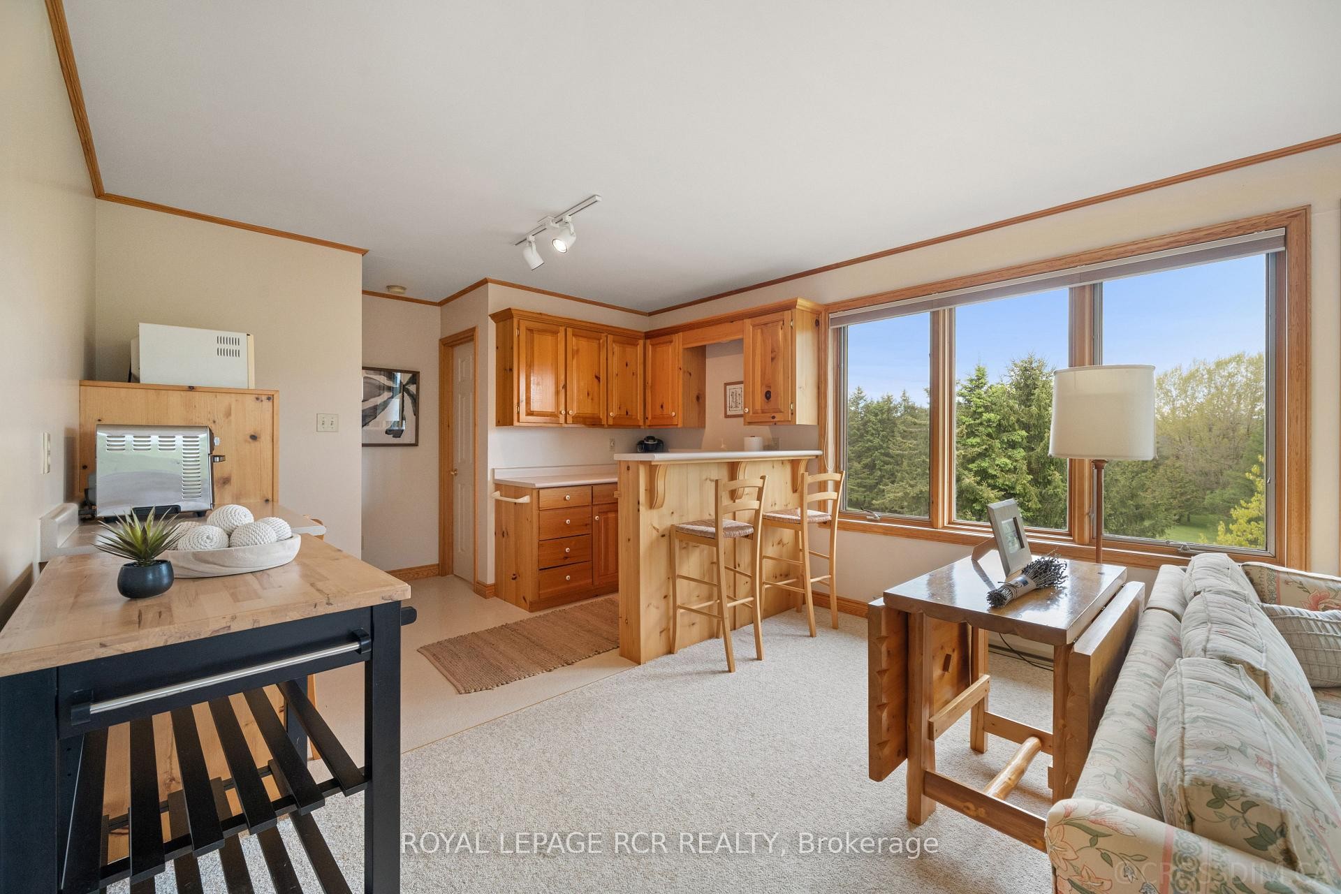 









836081


4th

Line East,
Mulmur,




ON
L9V 0J1


