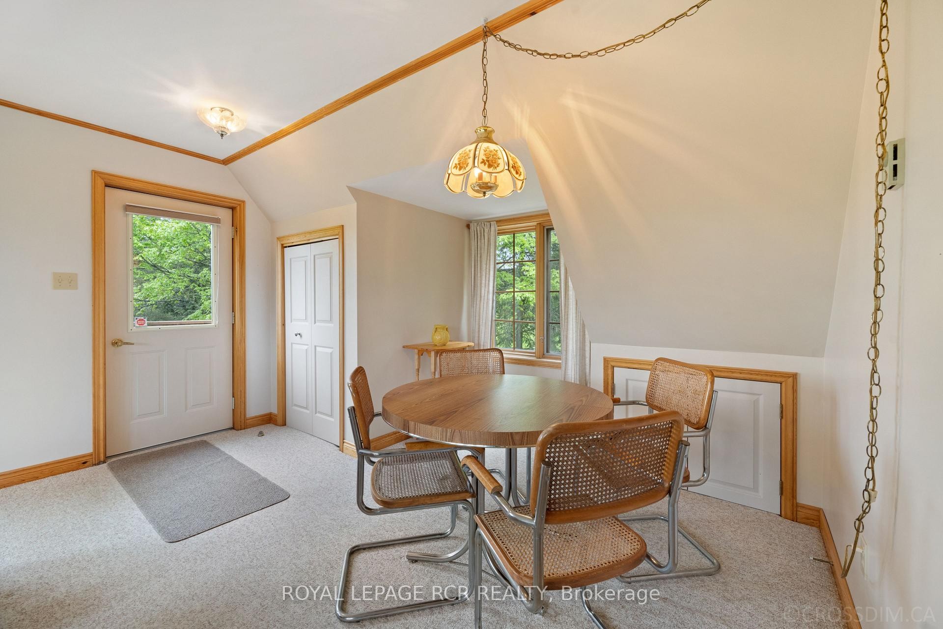 









836081


4th

Line East,
Mulmur,




ON
L9V 0J1

