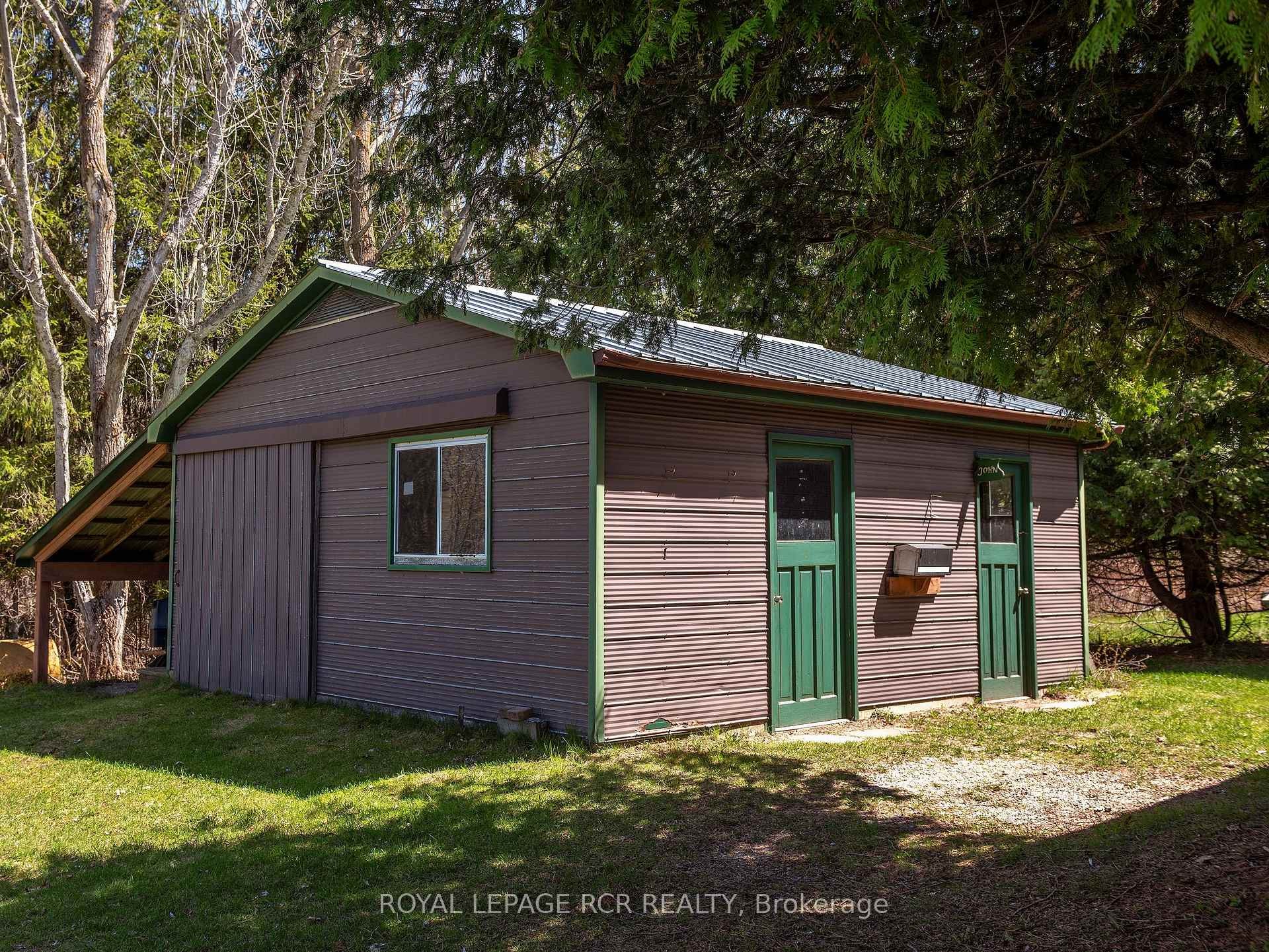 









836081


4th

Line East,
Mulmur,




ON
L9V 0J1

