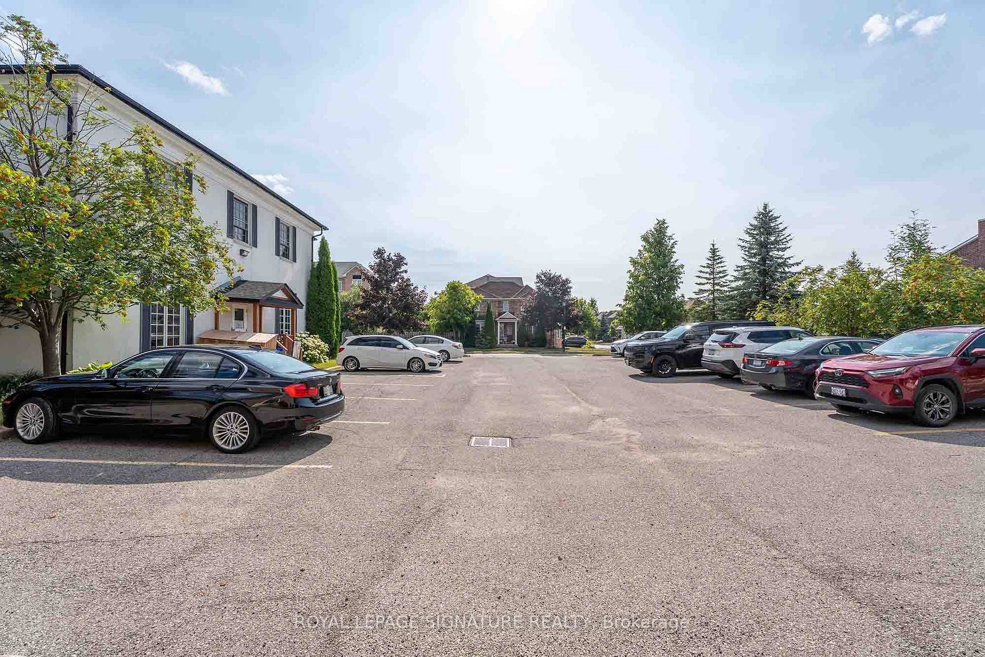









83


Dawson Manor

Boulevard,
Newmarket,




ON
L3X 2H5

